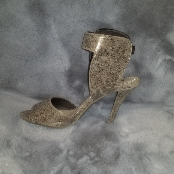 MIA bronze heel - Picture 3 of 4